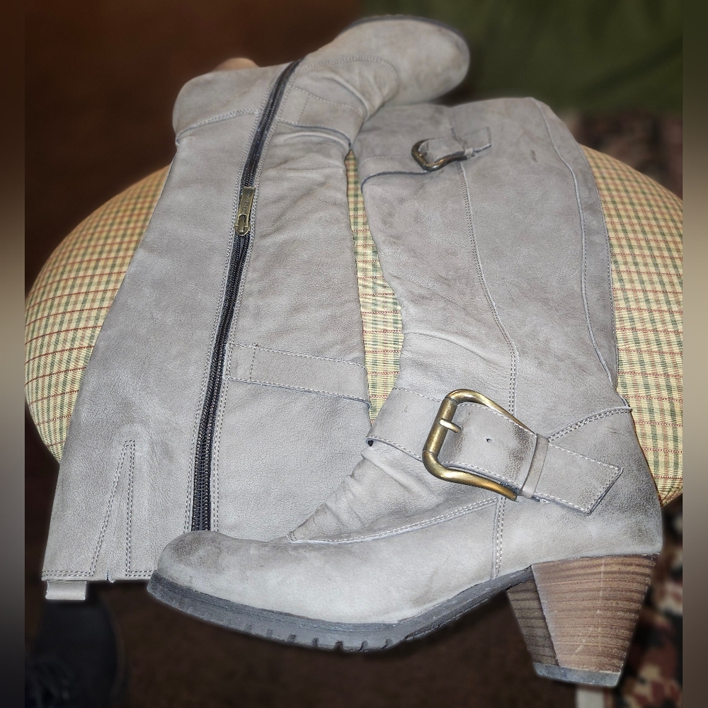 PAUL GREEN Zip Boot In Nubuck Leather